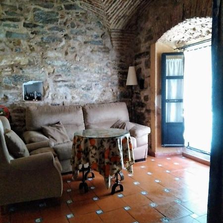 Apartamentos Las Buganvillas Касерес Экстерьер фото
